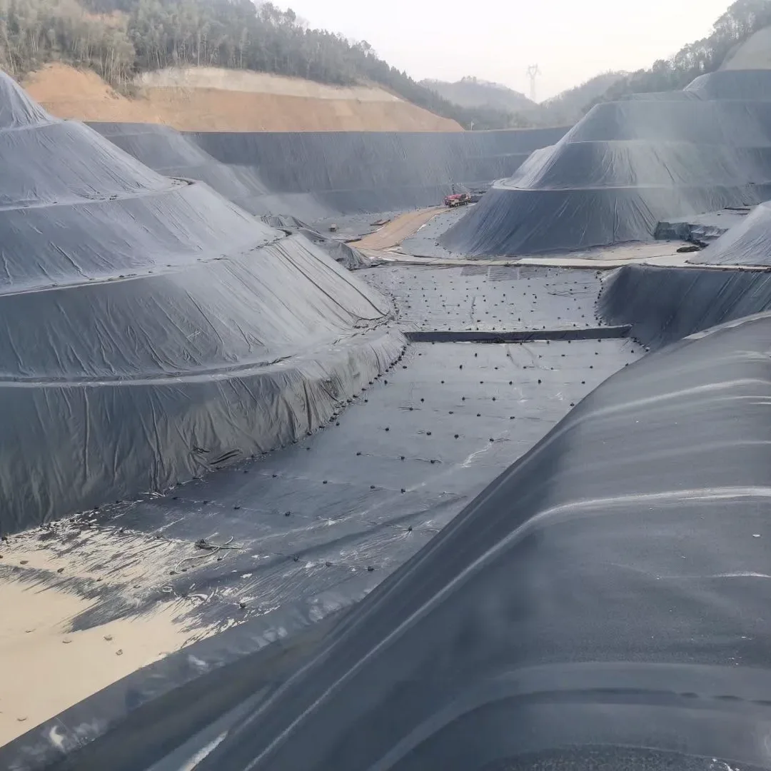 Geomembrane กักเก็บขยะฝังกลบ
